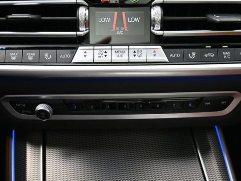 Used 2022 BMW X5 M50i w/ Executive Package AWD/4WD image 15