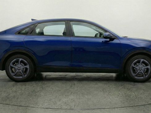 Used 2025 Kia K4 LXS image 11