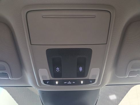 Used 2023 Honda Pilot Elite image 30