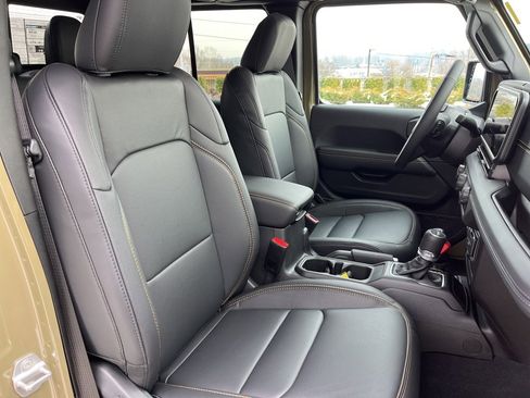 New 2026 Jeep Gladiator Sport image 27