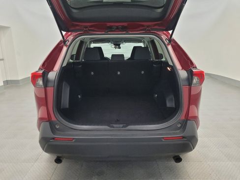 Used 2021 Toyota RAV4 LE image 29