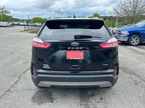 Used 2022 Ford Edge SEL w/ Convenience Package AWD/4WD image 4
