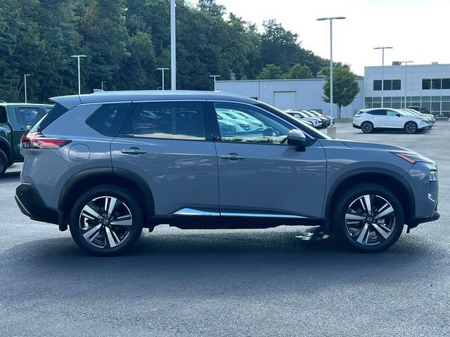 Used 2023 Nissan Rogue SL AWD/4WD image 44