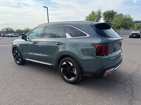 Used 2025 Kia Sorento EX w/ EX Panoramic Sunroof Package AWD/4WD image 7