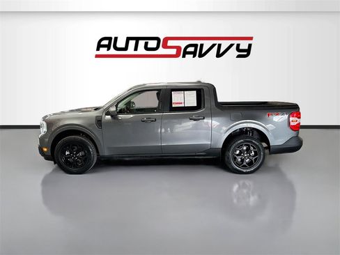 Used 2022 Ford Maverick Lariat w/ Lariat Luxury Package image 4