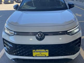 New 2026 Volkswagen Tiguan SE R-Line AWD/4WD 360° Tour