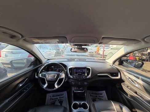 Used 2019 GMC Terrain SLT AWD/4WD image 16