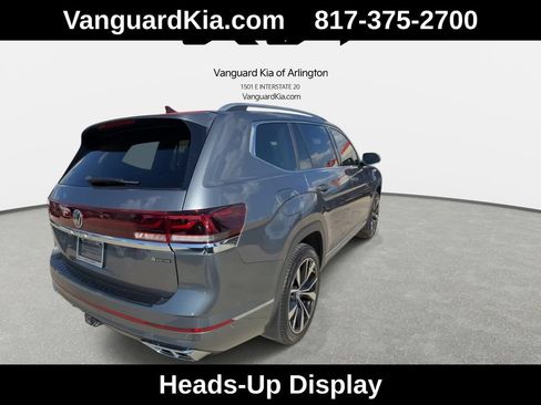 Used 2024 Volkswagen Atlas SEL Premium R-Line AWD/4WD image 9