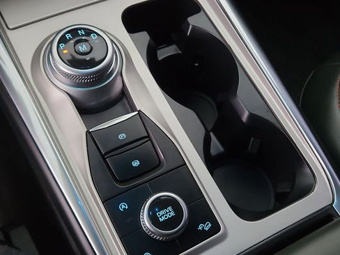 Used 2021 Ford Explorer Timberline image 28