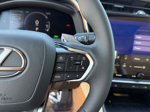 New 2026 Lexus RZ 350e 2WD image 24