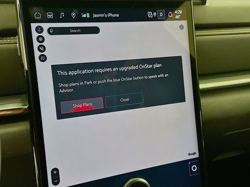 Used 2025 GMC Terrain Elevation image 22