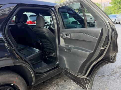 Used 2023 Ford Explorer 4WD Police Interceptor image 10