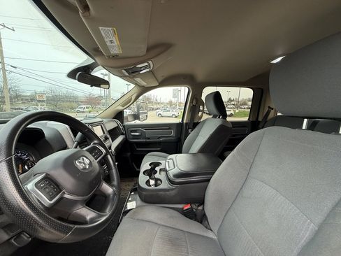 Used 2019 RAM 2500 Big Horn image 13