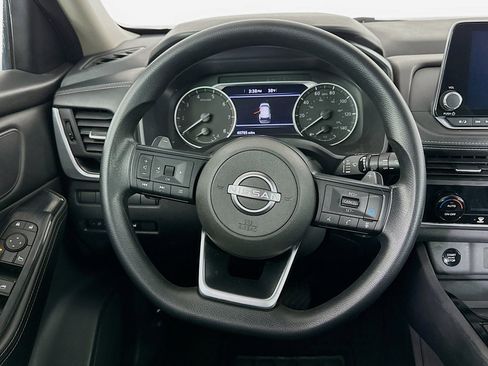 Used 2024 Nissan Rogue SV image 18