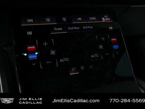 Certified 2026 Cadillac Vistiq Sport image 17