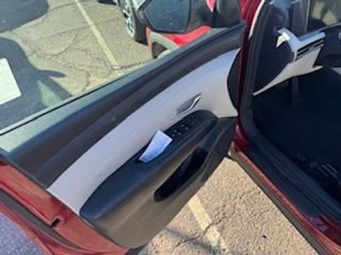 Used 2025 Hyundai Tucson SEL image 11