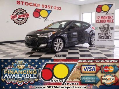 Used 2013 Hyundai Veloster w/ Style Pkg