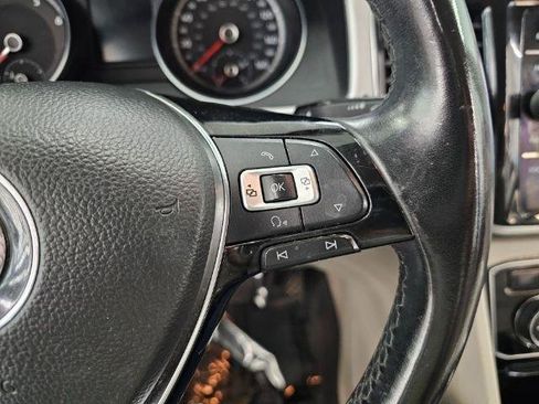 Used 2018 Volkswagen Atlas SEL image 17