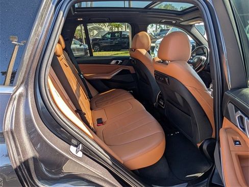 Used 2019 BMW X5 xDrive40i image 18