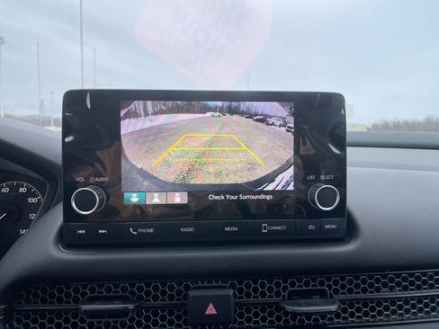 Used 2024 Honda HR-V Sport image 17