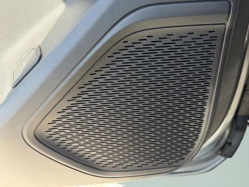 New 2026 Chevrolet Traverse LT w/ Sun and Wheel Package image 45