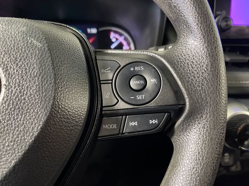 Certified 2024 Toyota RAV4 XLE FWD image 27