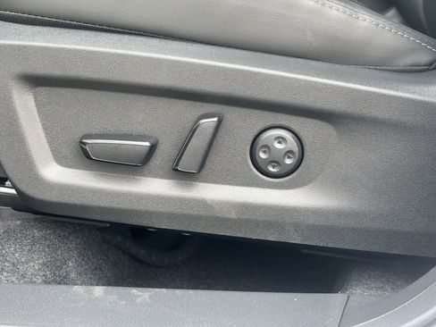 New 2026 Nissan Murano Platinum image 13