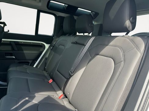 New 2026 Land Rover Defender 110 S AWD/4WD image 13