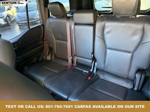 Used 2024 Toyota Land Cruiser image 36