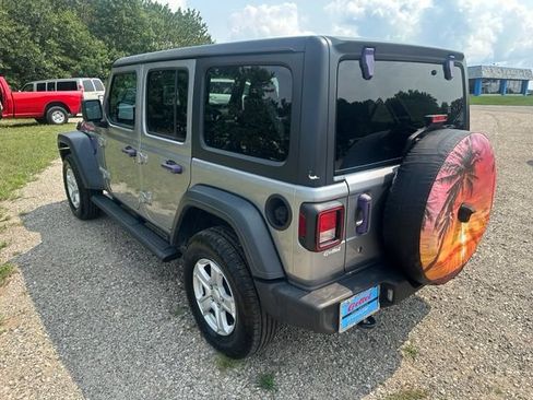 Used 2019 Jeep Wrangler Unlimited Sport S AWD/4WD image 6