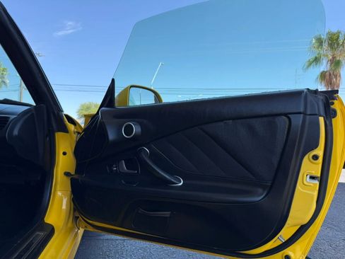 Used 2002 Honda S2000 image 42