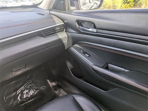 Used 2021 Nissan Altima 2.0 SR image 17