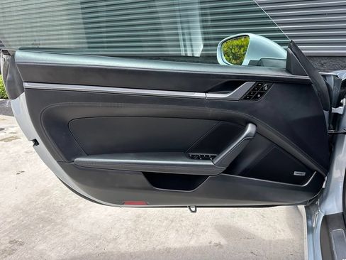 Certified 2020 Porsche 911 Carrera S RWD image 20