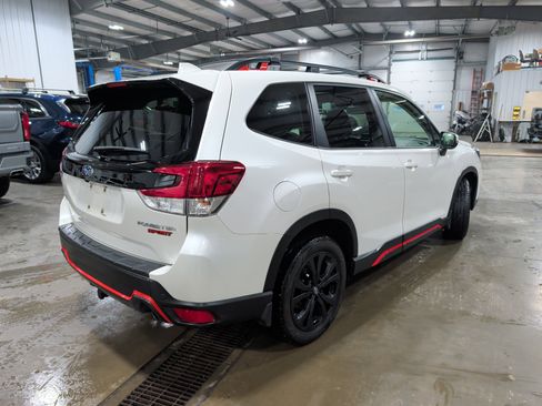 Used 2019 Subaru Forester Sport image 3