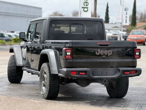Used 2023 Jeep Gladiator Rubicon w/ LED Lighting Group image 2