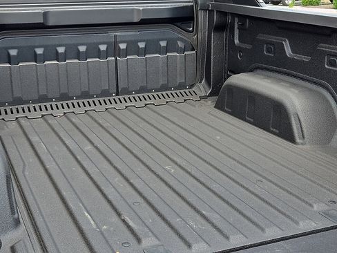 New 2025 Chevrolet Silverado EV RST image 8