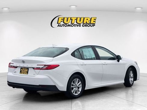 Certified 2025 Toyota Camry LE AWD/4WD image 5