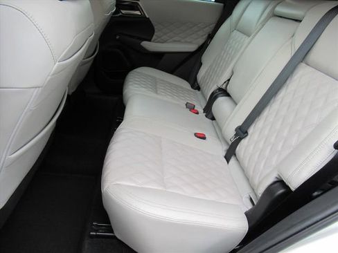 Used 2022 Mitsubishi Outlander SEL image 27