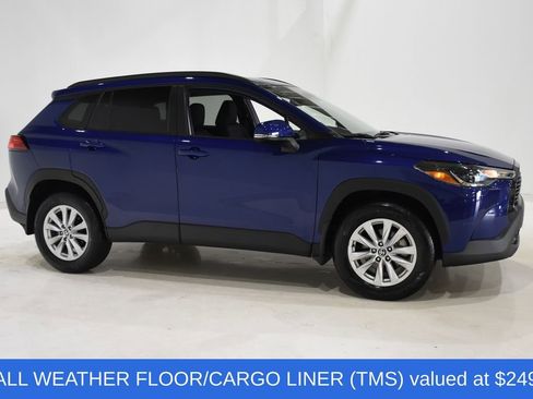 Used 2022 Toyota Corolla Cross LE w/ Black Badges Package (TMS) AWD/4WD image 3