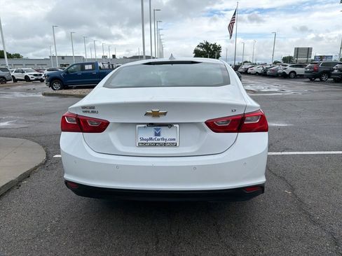 Used 2025 Chevrolet Malibu LT FWD image 4
