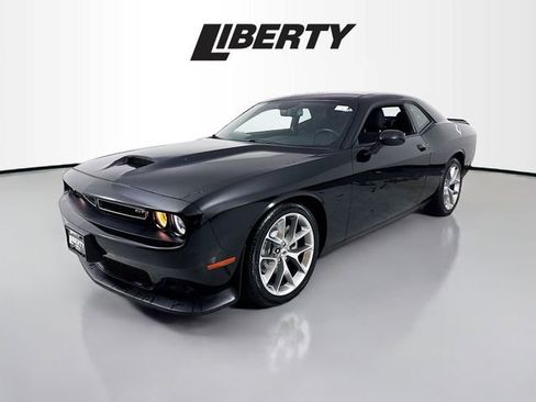 Used 2023 Dodge Challenger GT image 3