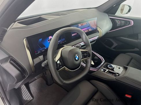 Used 2025 BMW X3 xDrive30i w/ Premium Package image 9
