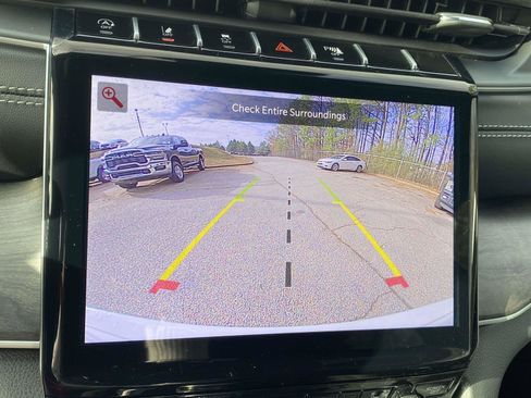 New 2025 Jeep Grand Cherokee Limited image 6