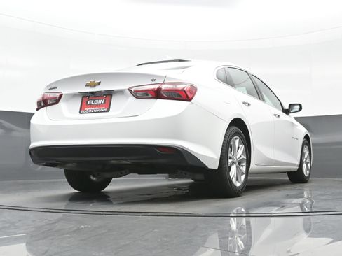 Used 2019 Chevrolet Malibu LT image 30