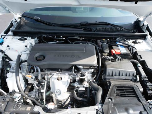 New 2025 Honda Civic Sport image 30