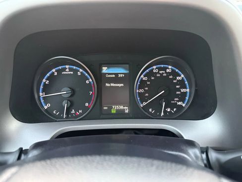 Used 2017 Toyota RAV4 XLE image 19