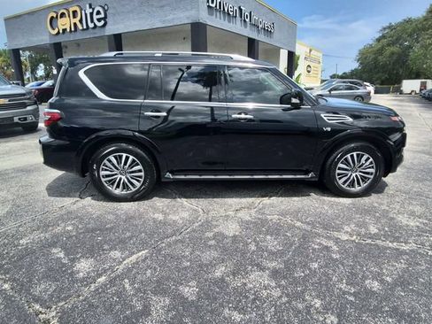 Used 2022 Nissan Armada SV w/ SV Appearance Package RWD image 4