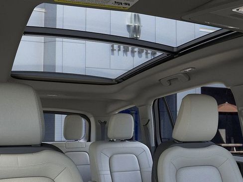 New 2026 Lincoln Aviator Reserve w/ Illumination Package AWD/4WD image 22