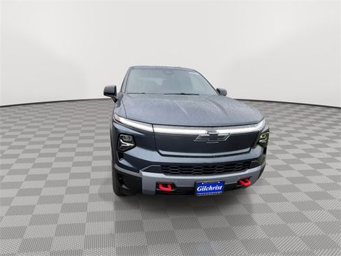 New 2026 Chevrolet Silverado EV Trail Boss image 2
