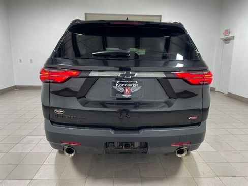 Used 2023 Chevrolet Traverse RS AWD/4WD image 5